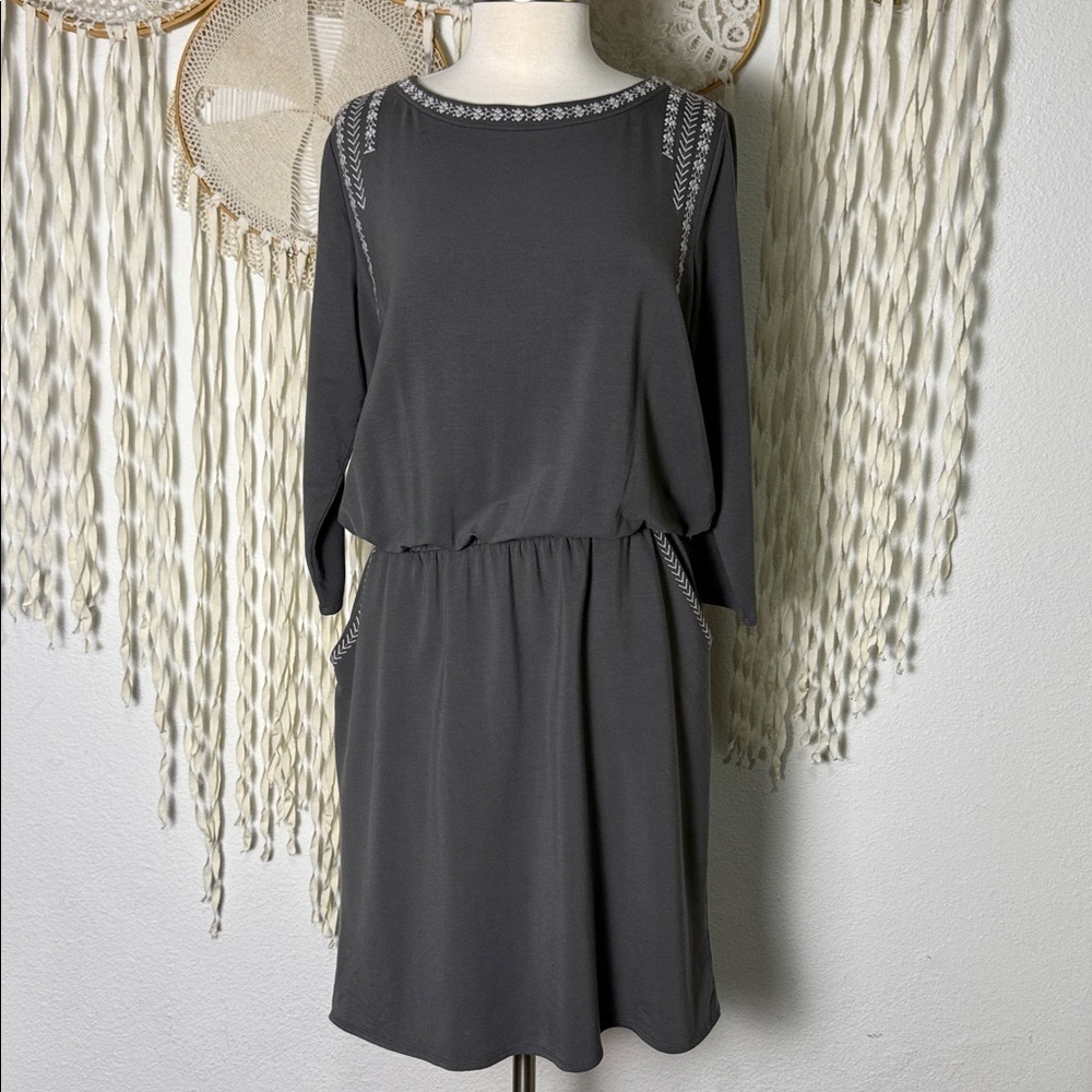 Garnet Hill Gray Casual Dress Long Sleeve Pockets Embroidery Large